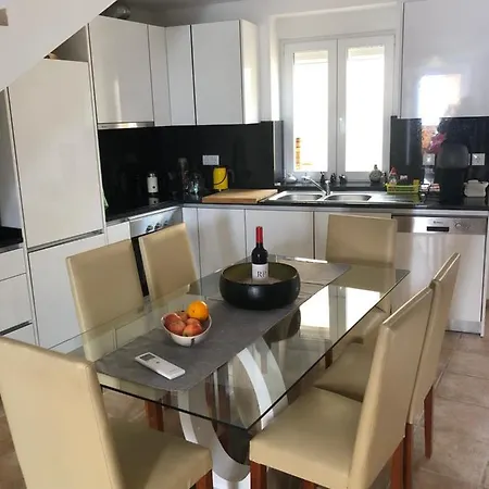 La Petite Maison Portimao Exterior photo