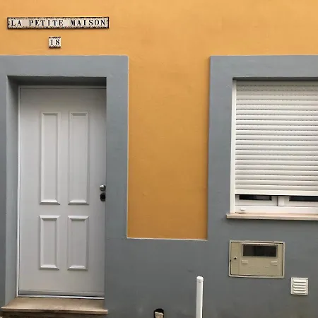 La Petite Maison Portimao Exterior photo