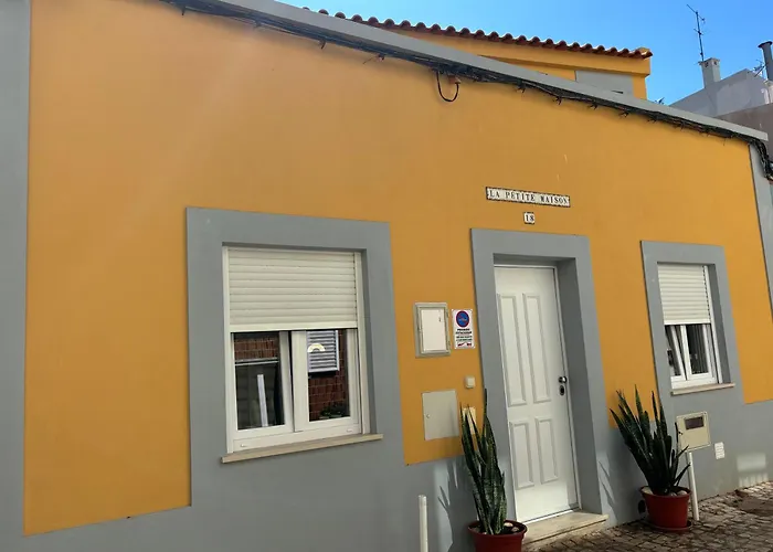 La Petite Maison